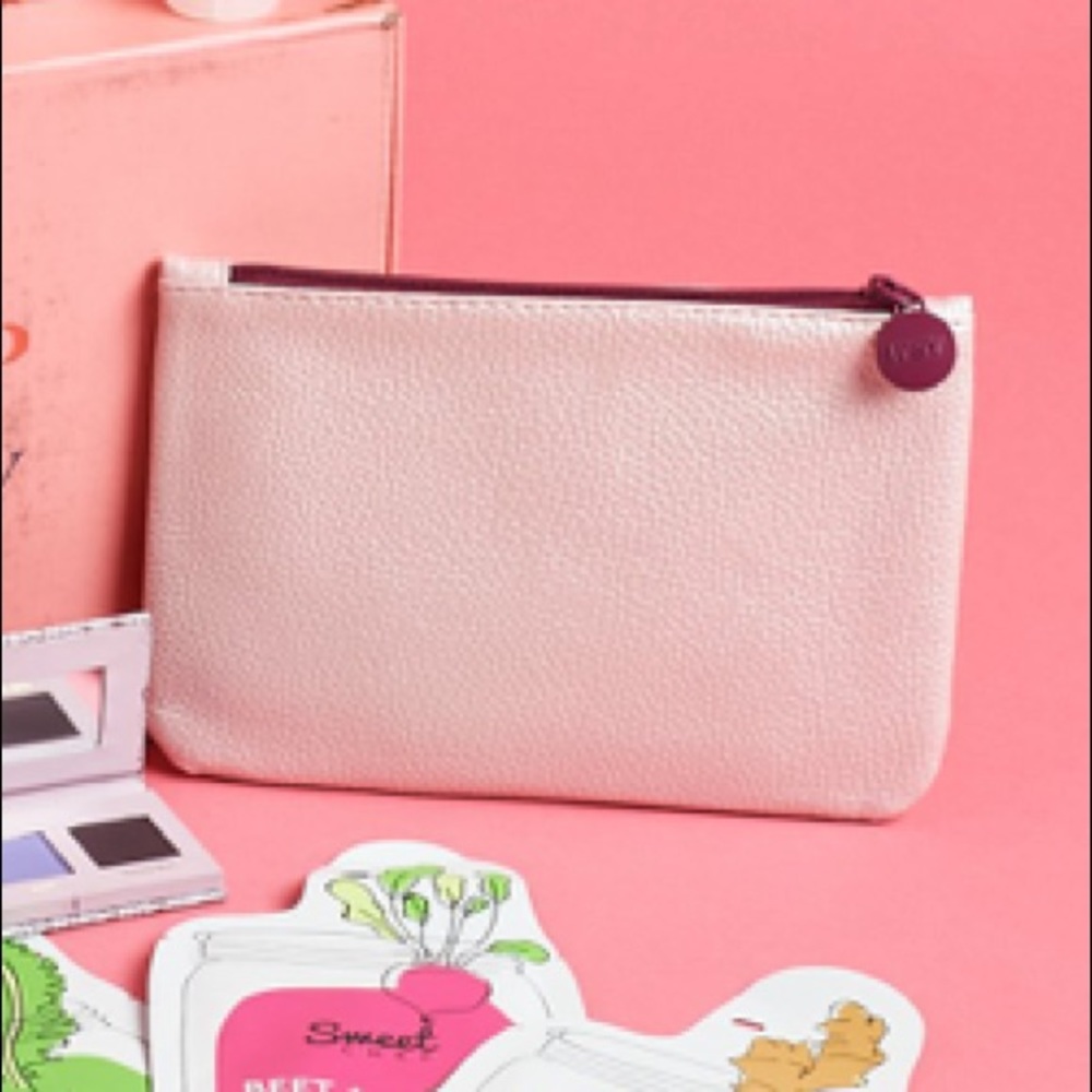 IPSY Glam Bag Plus - February  2020